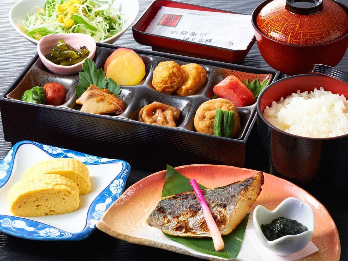 Reyzenit Kinosaki Suite Villa Toyooka  Buitenkant foto